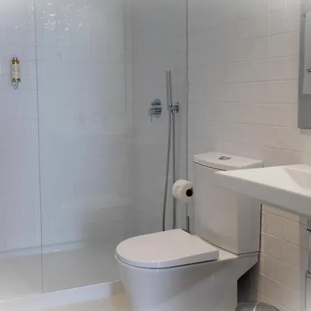 Pero Teive Bay Apartmanhotel Ponta Delgada