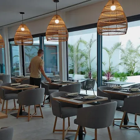 Pero Teive Bay Aparthotel