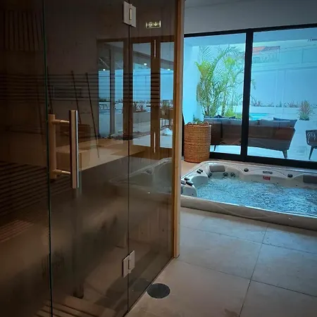 Pero Teive Bay Ξενοδοχείο με διαμερίσματα