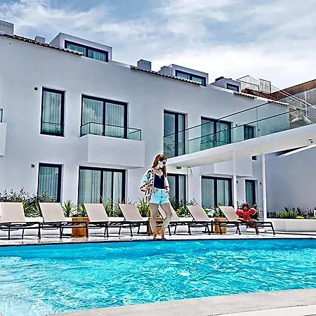 Pero Teive Bay Apartmanhotel 4*